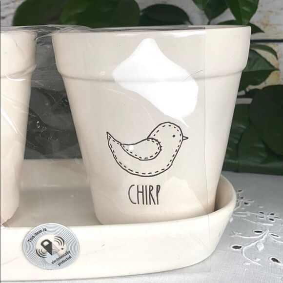 NWT Rae Dunn by Magenta Set of 3 Easter Flowers Pots - Picture 5 of 8